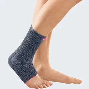 Medi- Pé elástico para a articulação tibiotársica TII